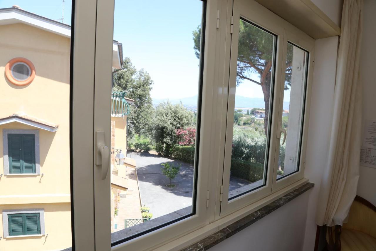 Tenuta Di Pietra Porzia Monte Porzio Catone Zewnętrze zdjęcie