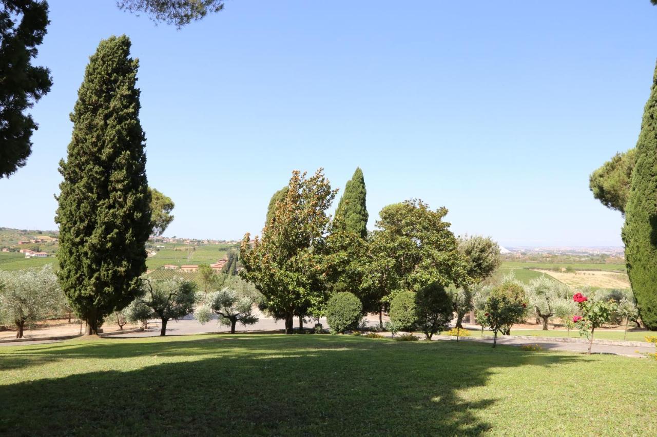 Tenuta Di Pietra Porzia Monte Porzio Catone Zewnętrze zdjęcie